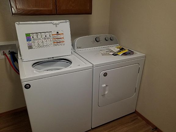 Washer & Dryer