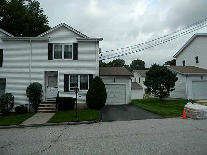 1st image of 137 Oak Park Dr