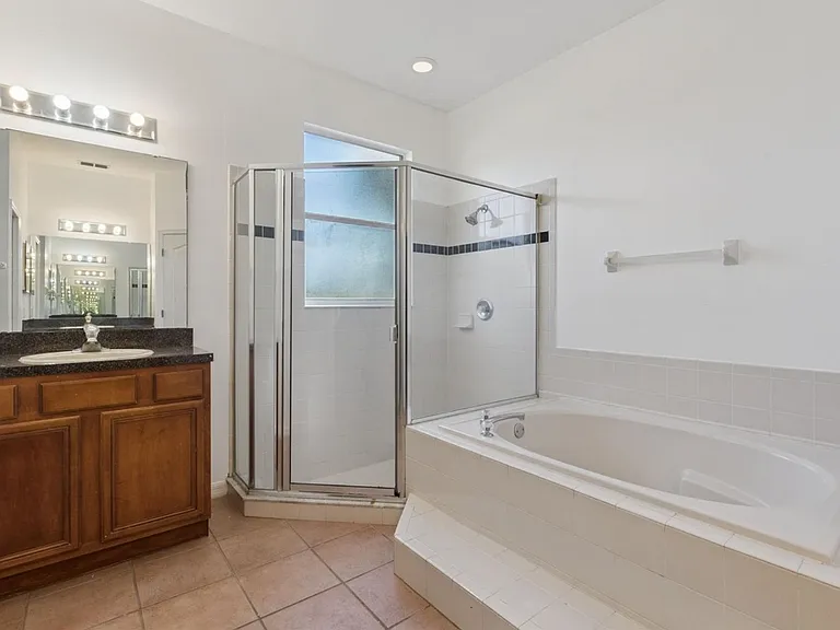 774 Lancer Cir — Photo 11