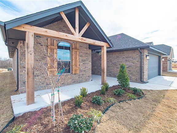 4th image of 13816 Village Creek Way
