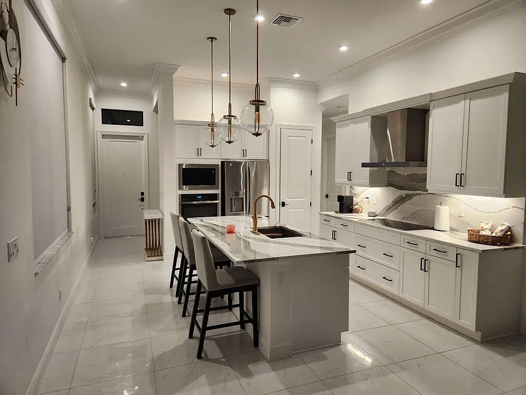 9142 SW Esule Way — Photo 6