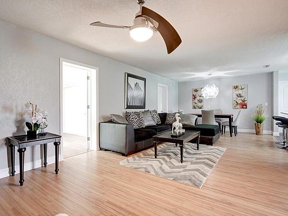 5th image of 2473 Brentwood Dr