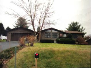 4-26 Grandview Dr, Lanark, IL 61046