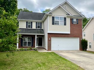 6301 Thornblade Ct, Greensboro, NC 27410