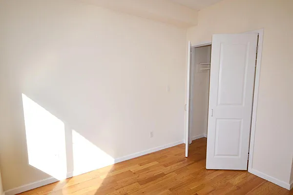 Rented by Ivy Properties | media 34