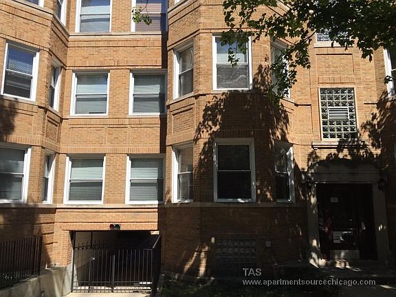 3rd image of 3415 N Elaine Pl #1