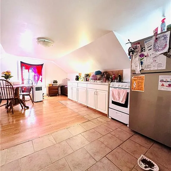118 Kent St S #1 — Photo 3