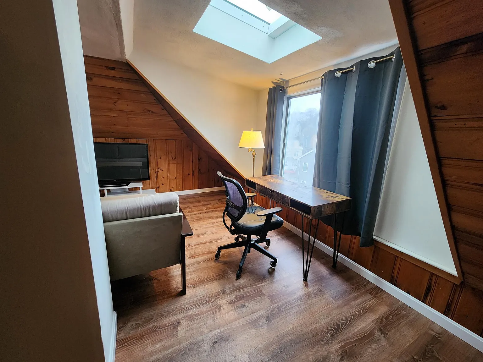 4 bed, 1800 sqft, $1,500 — Photo 4