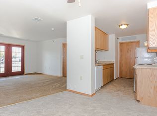 3540 S 18th St #3-101, Grand Forks, ND 58201