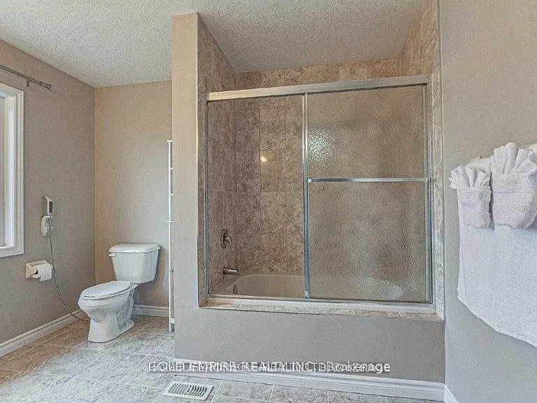 3270 Singleton Ave #21 — Photo 25