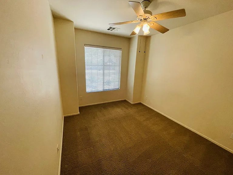 37078 W Mondragone Ln — Photo 3