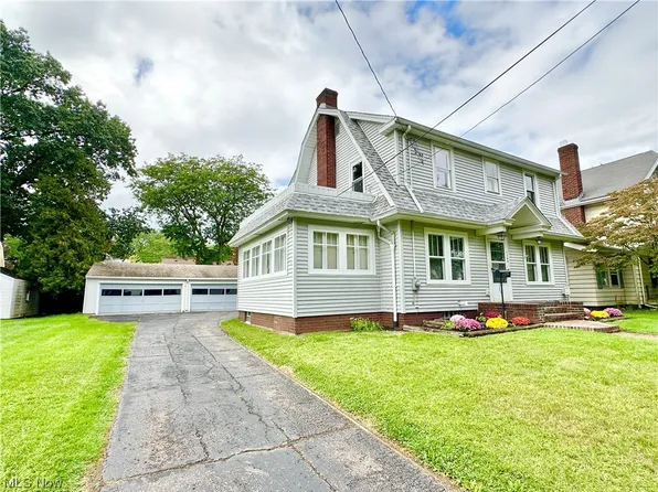 1140 Berwin St, Akron, OH 44310