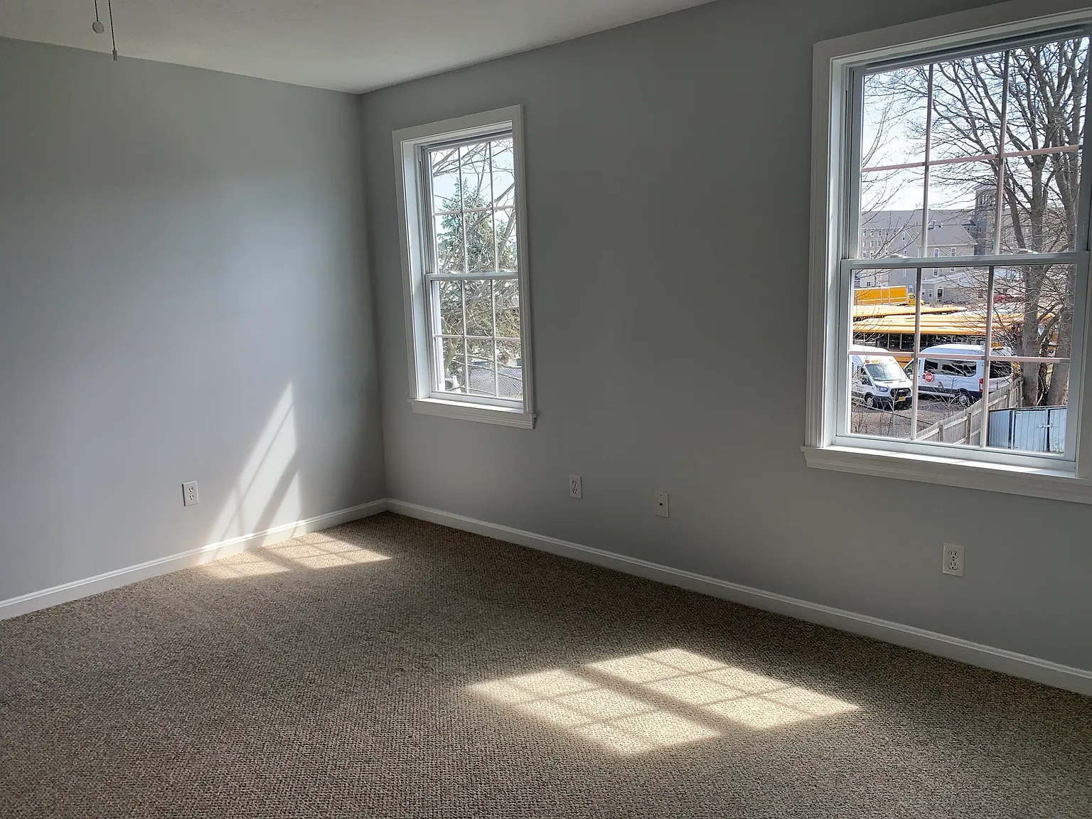3 bed, 1.5 bath, $2,800 — Photo 4