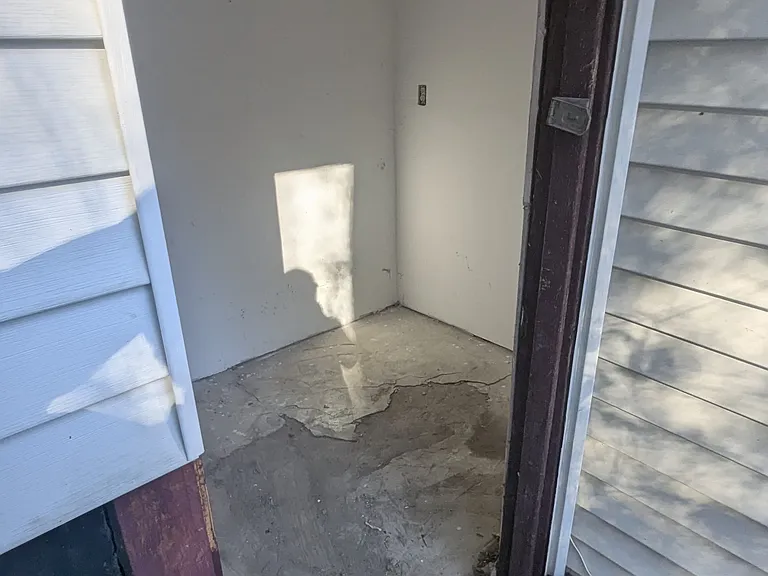 23 Bedford St — Photo 45