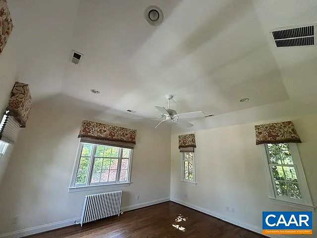1618 Oxford Rd — Photo 36