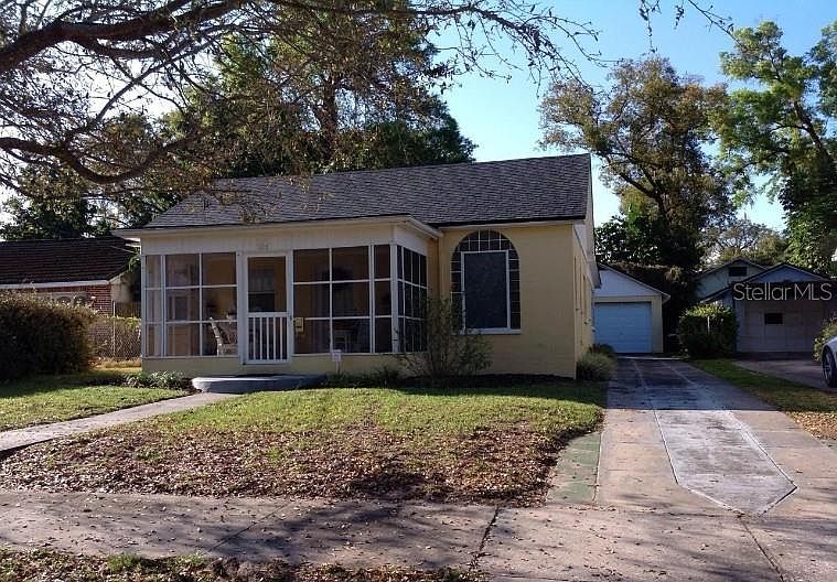 1st image of 814 PARK LAKE STREET