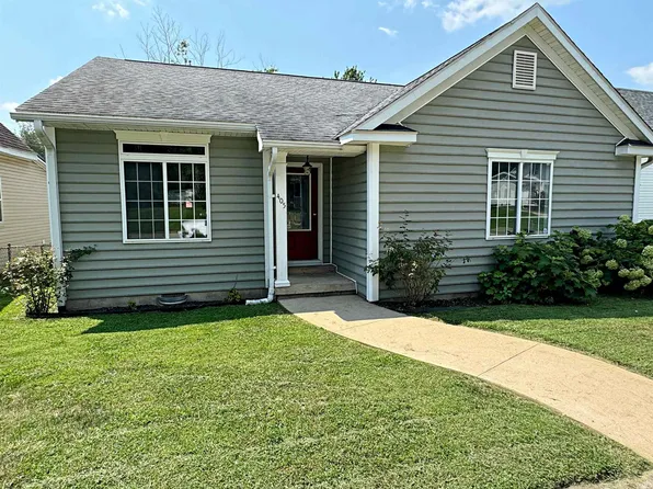 405 SE 11th St, Washington, IN 47501