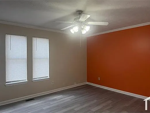 403 Arnold Rd — Photo 3