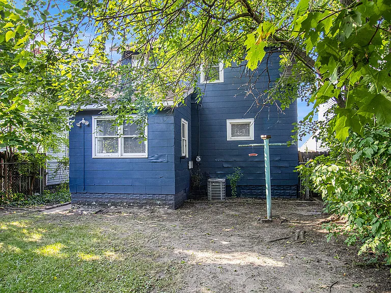 805 Miner St — Photo 25