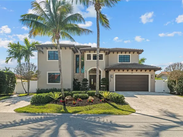 2512 SE 9th St, Pompano Beach, FL 33062