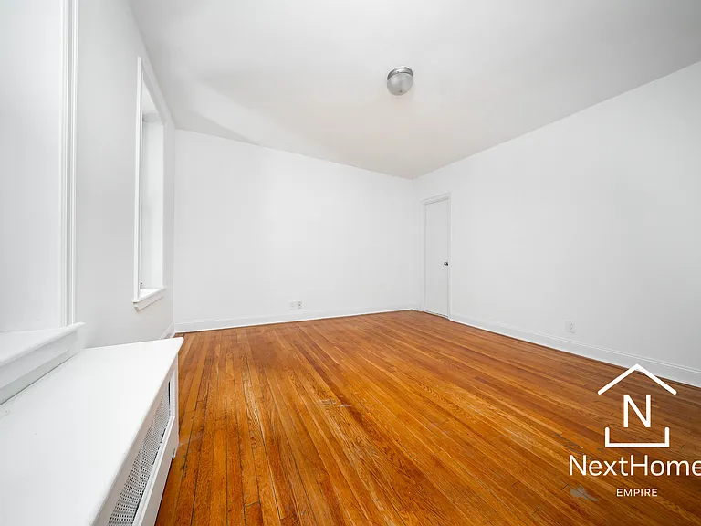 14432 35th Ave #C25 — Photo 6