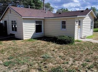 630 S 3rd St #B, Glenrock, WY 82637