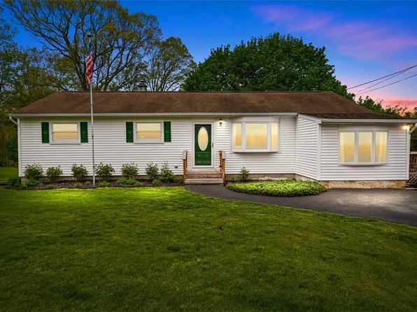 18 Cayuga Drive, Wappingers Falls, NY 12590