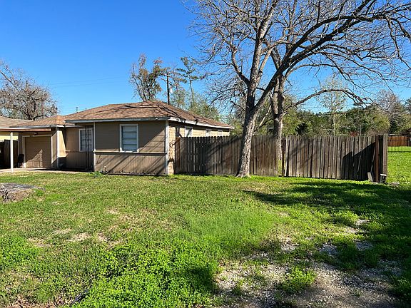 3rd image of 6802 Cathcart Dr