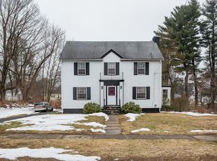 52 Craiwell Ave, West Springfield, MA 01089