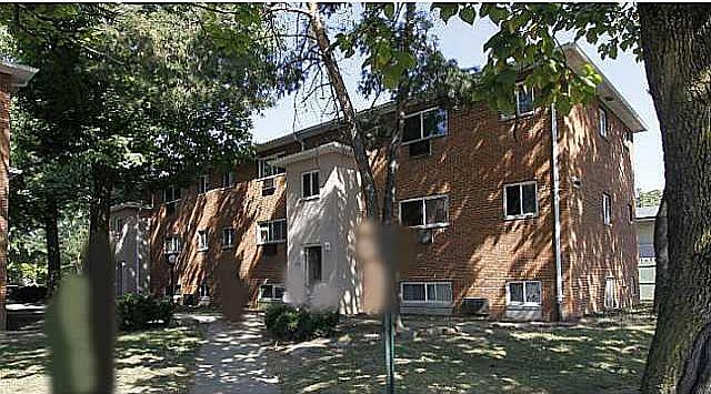 2nd image of 3663 Cleveland Ave #3669F