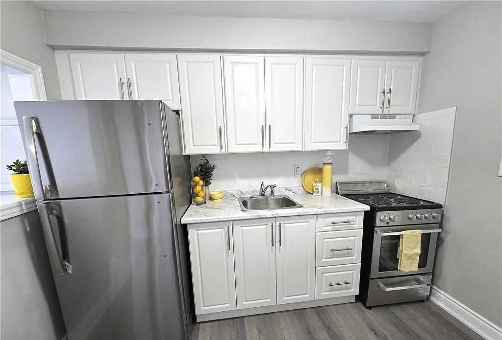 1 bed, 700 sqft, $1,425 — Photo 2