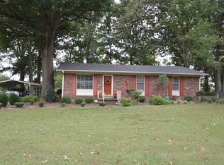 1312 Bradford Dr, Humboldt, TN 38343