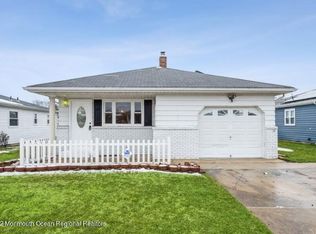 44 Port Royal Dr, Toms River, NJ 08757