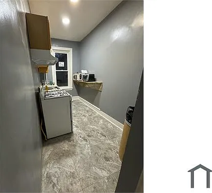 2 bed, $1,300 — Photo 3