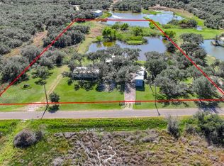 2302 Prairie Rd, Rockport, TX 78382