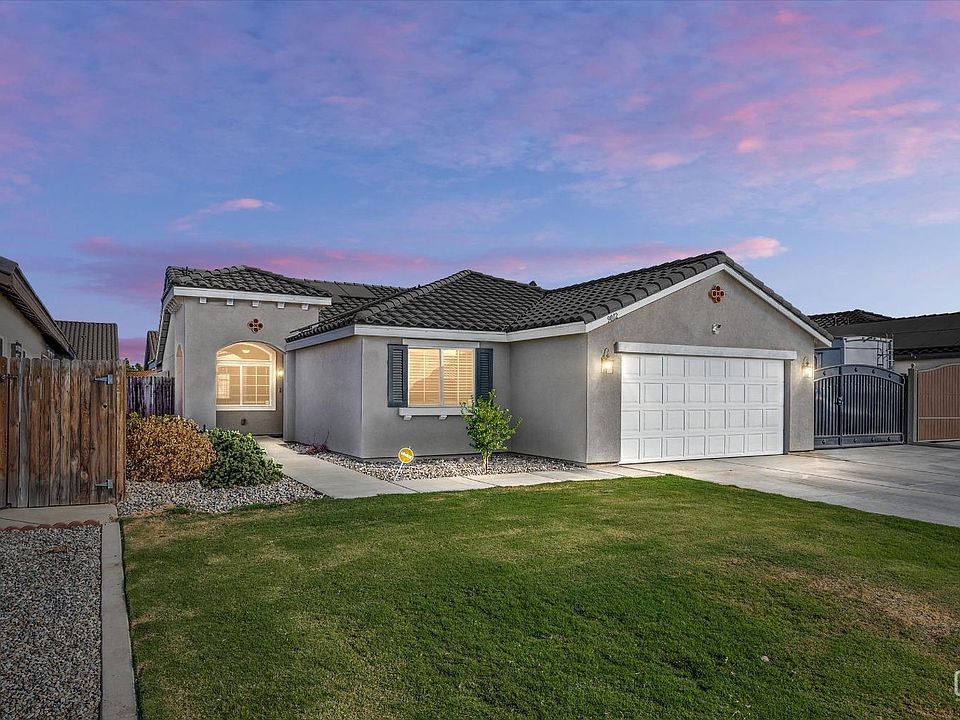 1st image of 9012 Almond Creek Dr