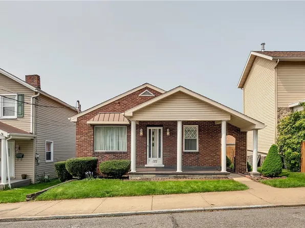 390 Pennsylvania Ave, Rochester, PA 15074