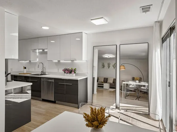 255 S Rengstorff Ave APT 139, Mountain View, CA 94040
