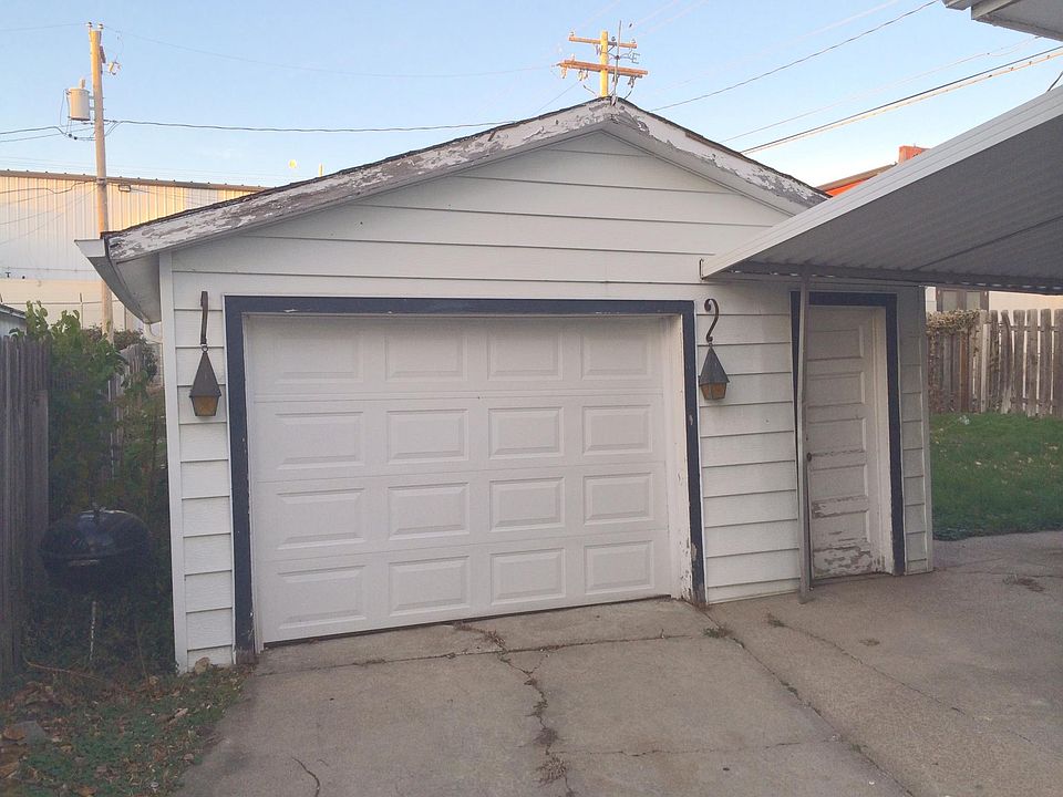 2nd image of 6518 Colby St