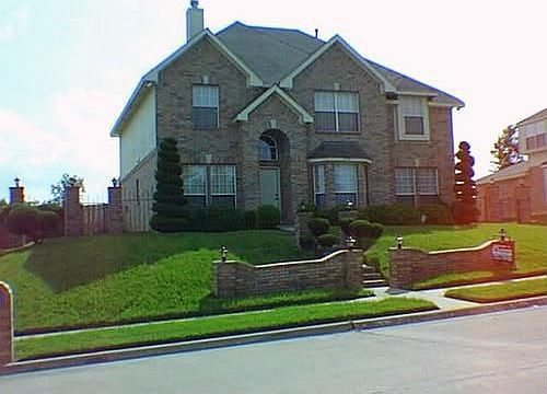 1st image of 604 Tealwood Dr