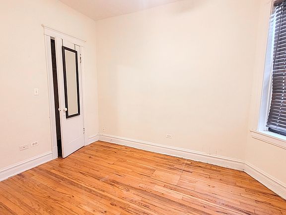 5th image of 2151 W Concord Pl #1711367