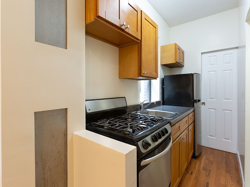 1st image of 200 Mott St #A18