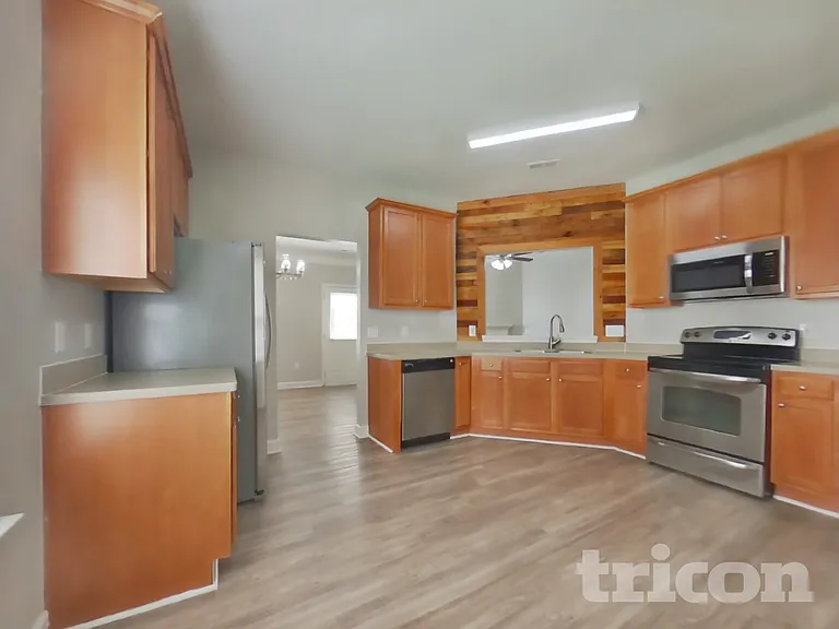 8326 Knapp Ct — Photo 4