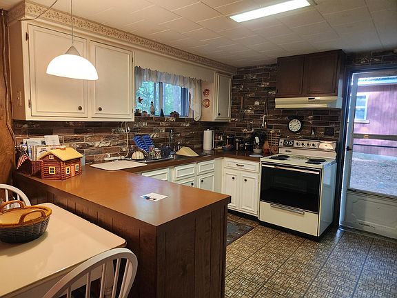 3rd image of 2151 W Northern Ave