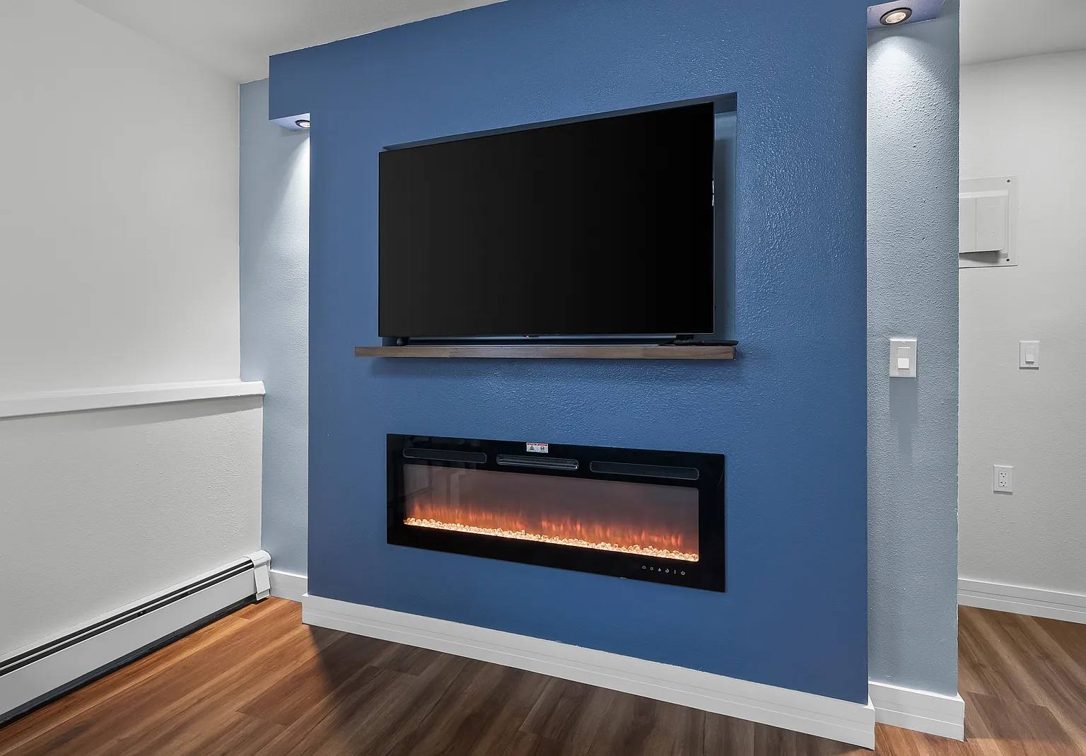 2 bed, 850 sqft, $2,400 — Photo 4
