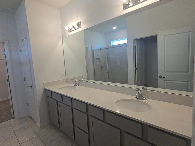 1098 Michelangelo Ln — Photo 15