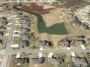 526 Deer Cliff Run, Fort Wayne, IN 46804