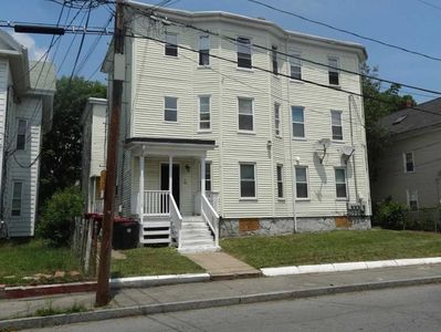 4 Bartlett Ter, Brockton, MA, 02301