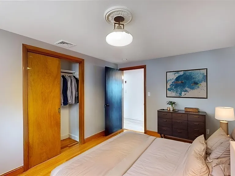61 Montmorenci Ave #61 — Photo 7