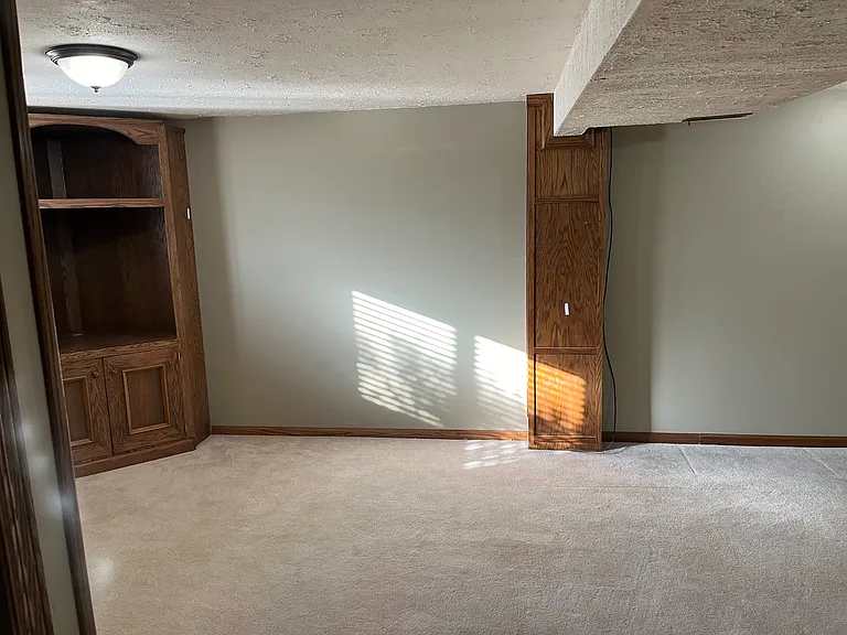 101 Glenbrook Dr — Photo 6
